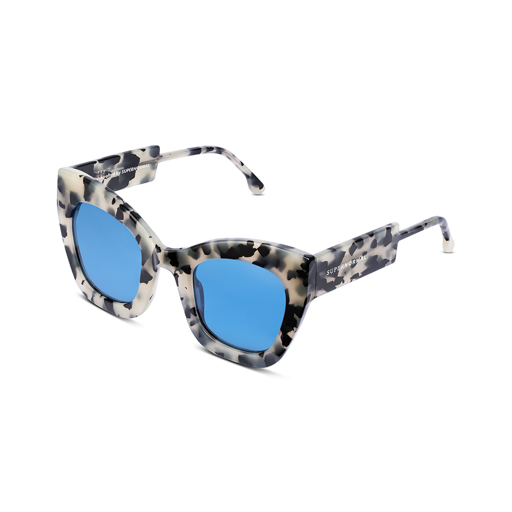 AMBITIOUS Marble frame + Blue lenses