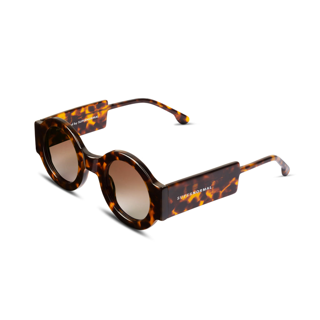SPONTANEOUS Tortoise frame + Brown Gradient lenses