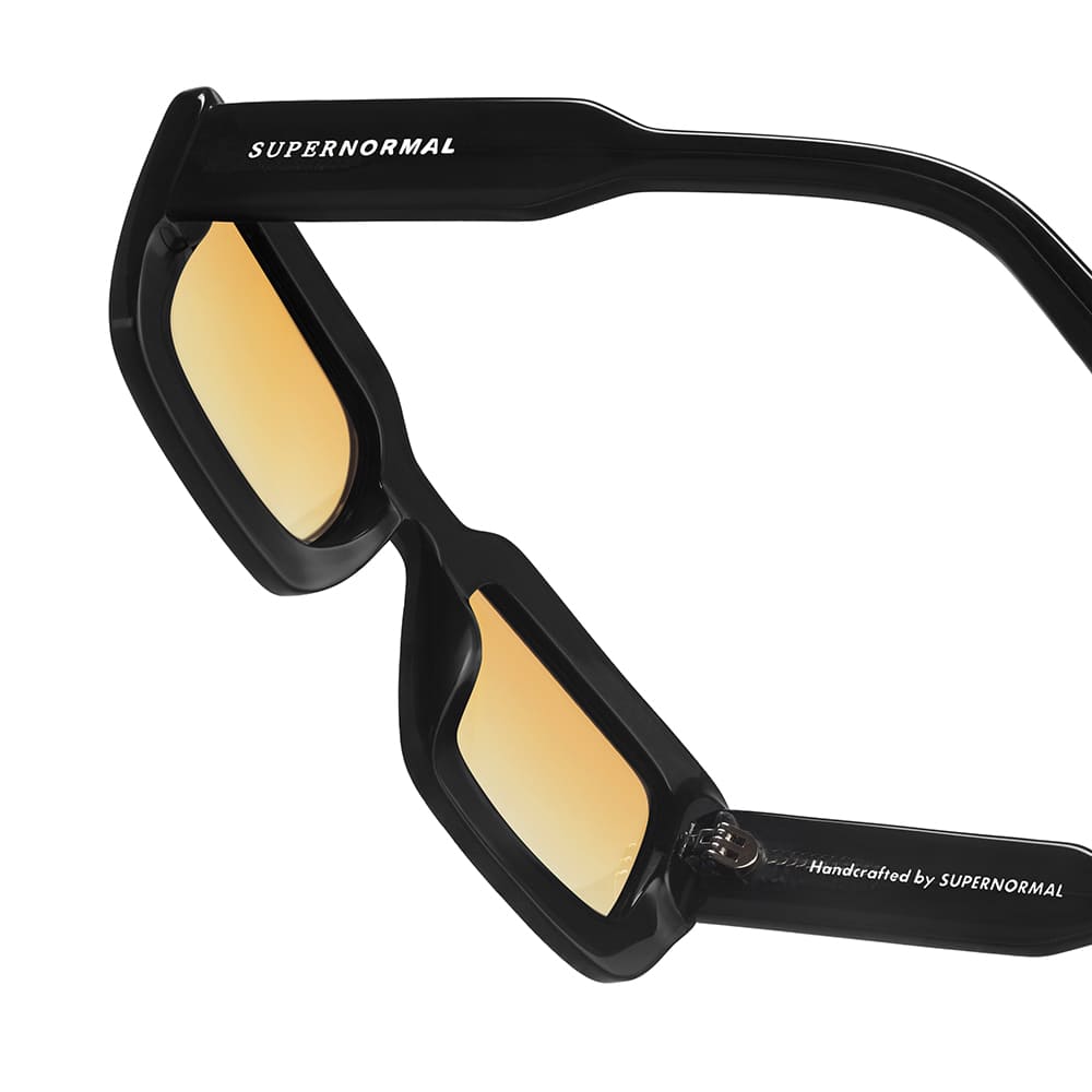 SASSY Black frame + Amber Gradient lenses