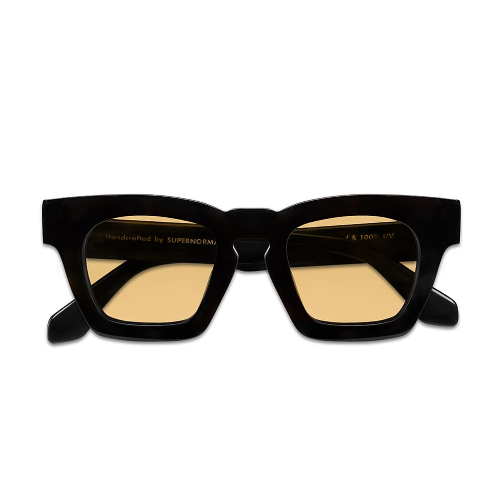 MAIN CHARACTER Black frame + Amber lenses