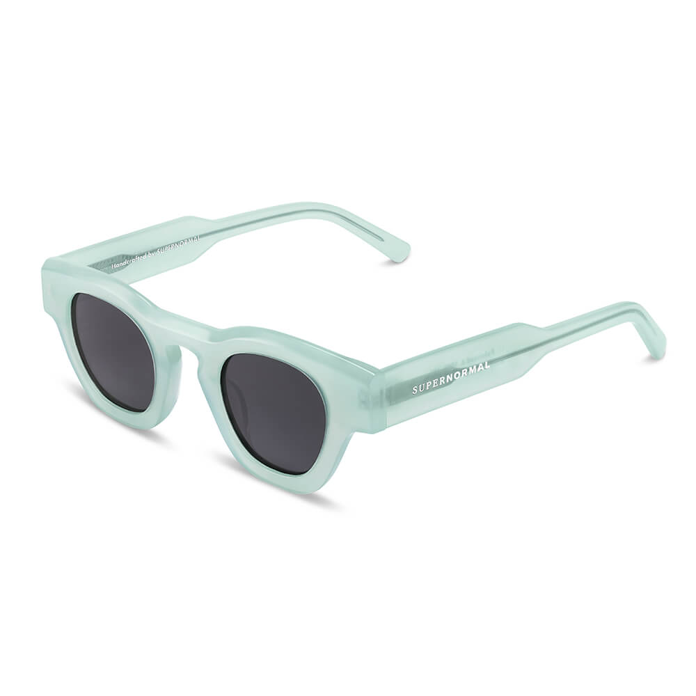 BUSY Matcha frame + Black lenses