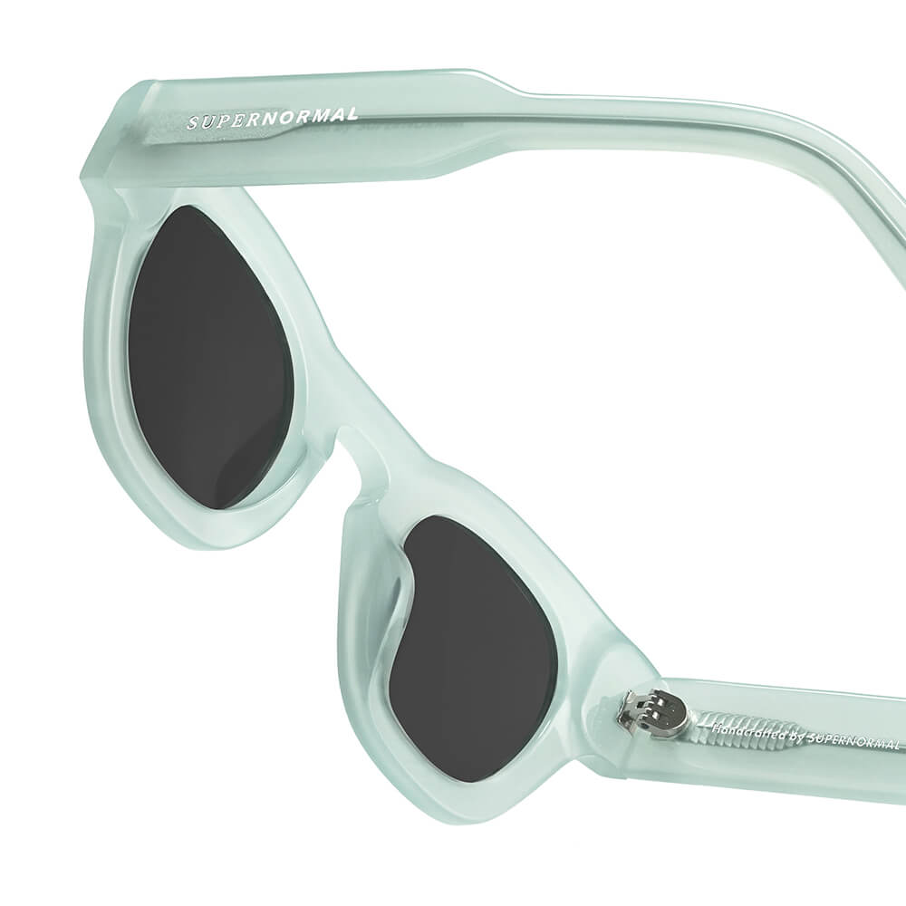 BUSY Matcha frame + Black lenses