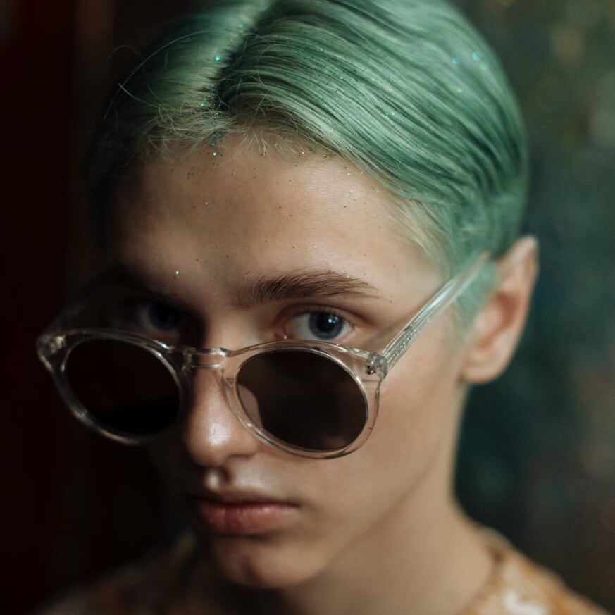 SHARP Transparent frame + Mirrored lenses