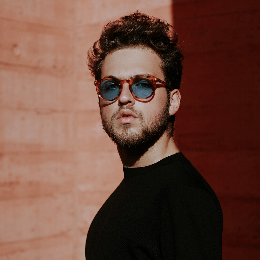 SHARP Tortoise frame + Blue lenses