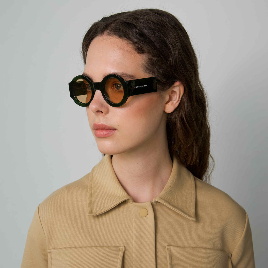 SPONTANEOUS Green frame + Amber lenses